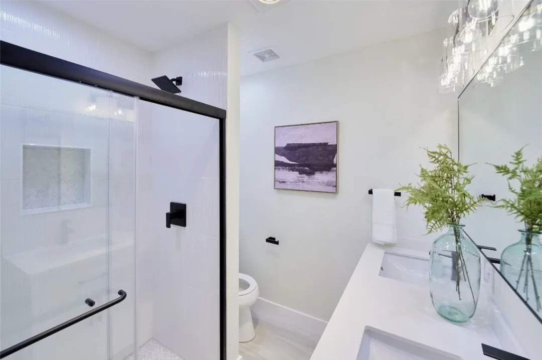 Whole-Home Reno: Second Bath after